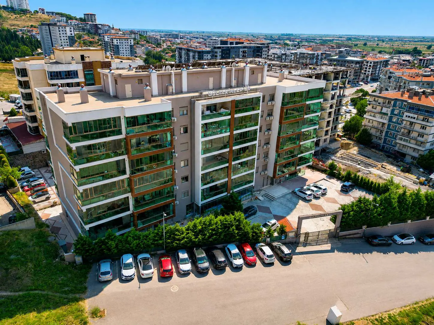 GÜLTEKİNLER LIFE’TA GÜNEY CEPHELİ, ŞEHİR MANZARALI 157 M² SATILIK DAİRE